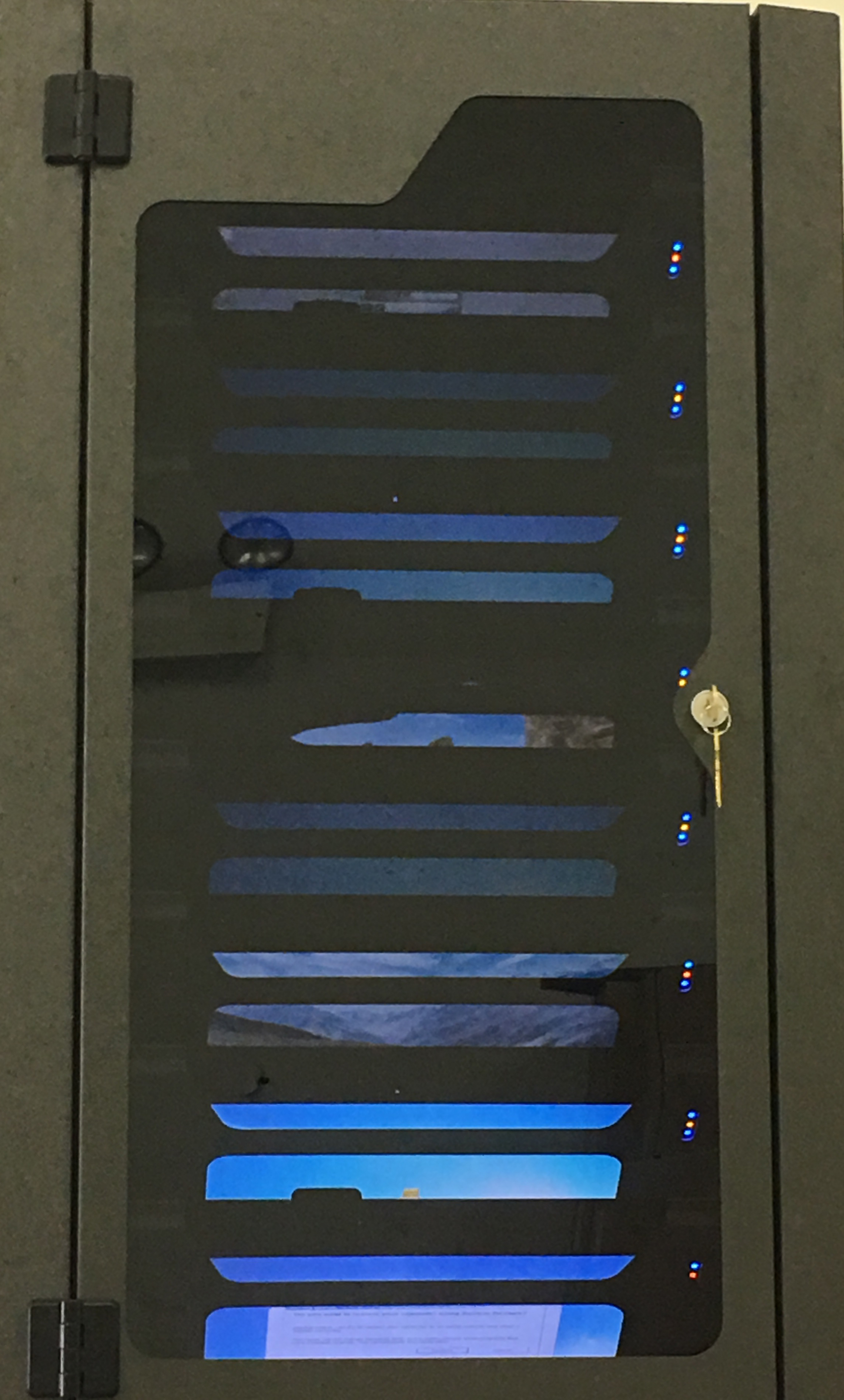 ZH 1000 Loaded Door Closed